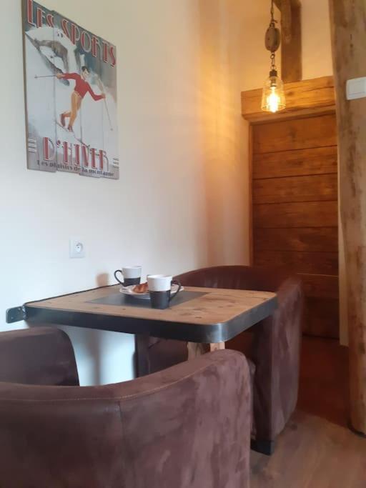 La Grange De Pimberty - Beautiful Apartments 27 Miles From Geneva Vailly Екстер'єр фото