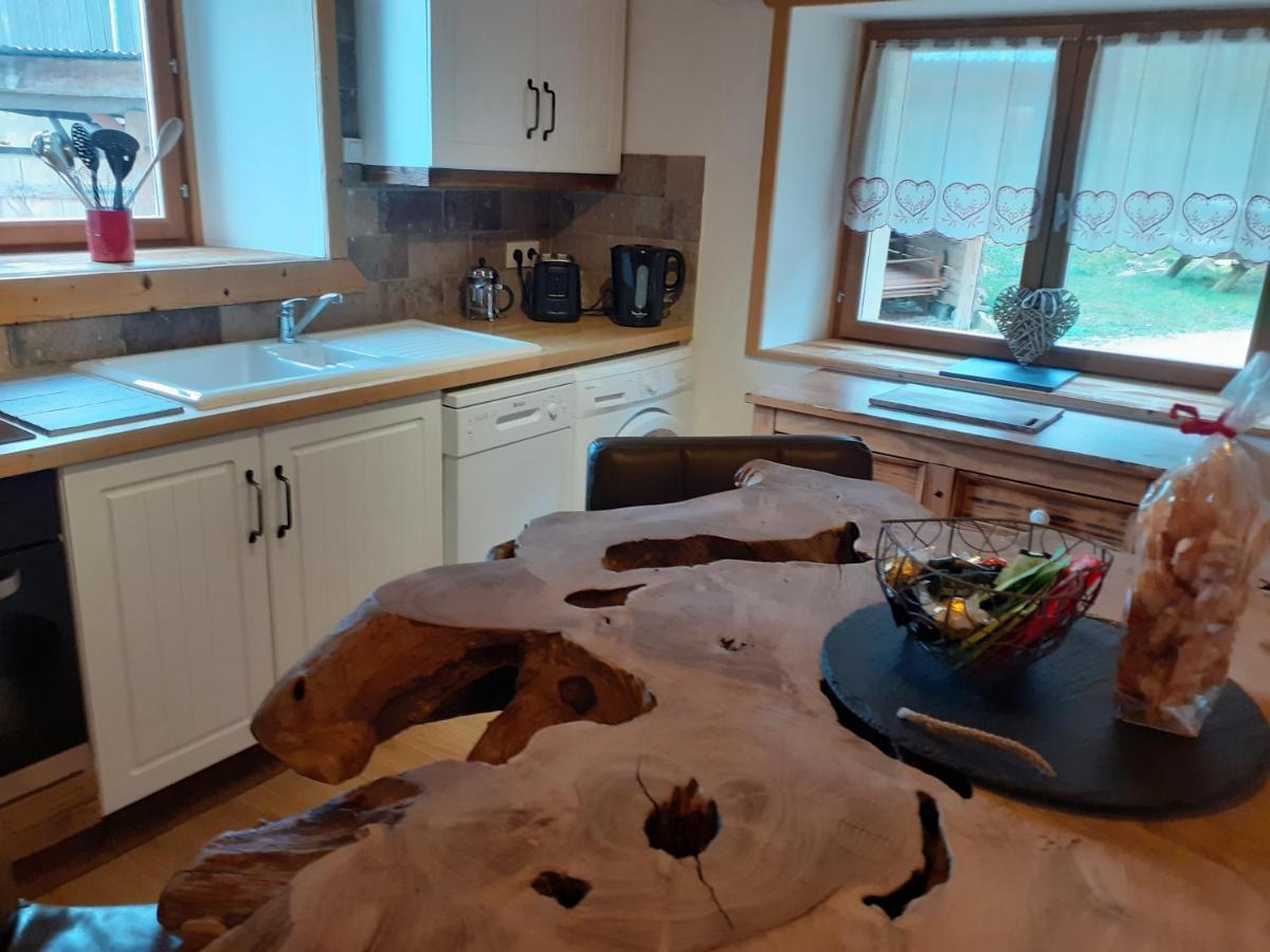 La Grange De Pimberty - Beautiful Apartments 27 Miles From Geneva Vailly Екстер'єр фото