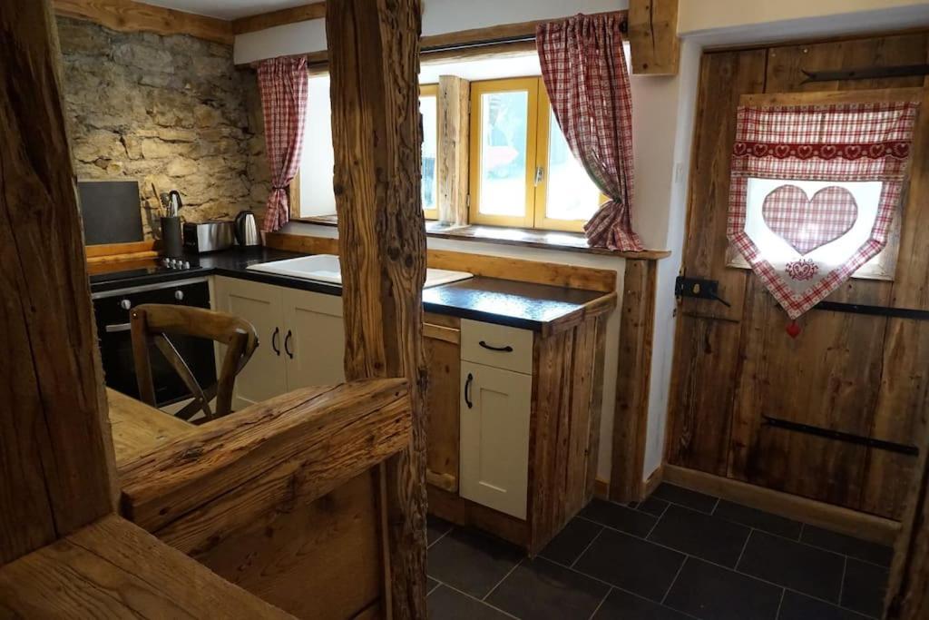 La Grange De Pimberty - Beautiful Apartments 27 Miles From Geneva Vailly Екстер'єр фото