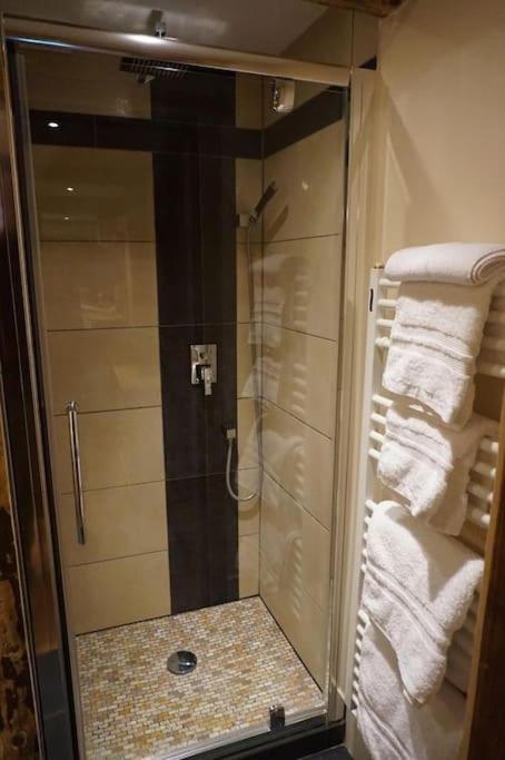 La Grange De Pimberty - Beautiful Apartments 27 Miles From Geneva Vailly Екстер'єр фото