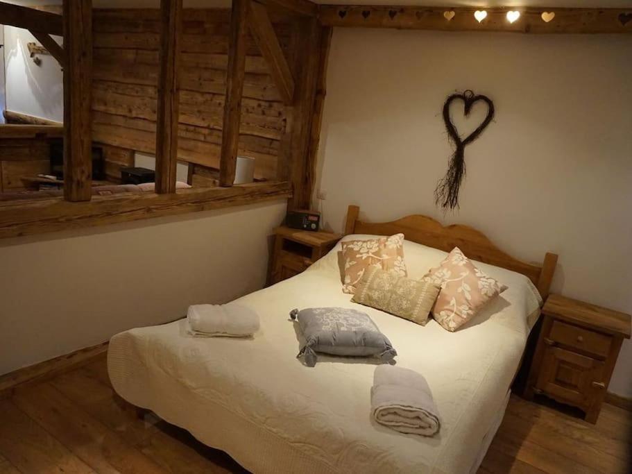 La Grange De Pimberty - Beautiful Apartments 27 Miles From Geneva Vailly Екстер'єр фото